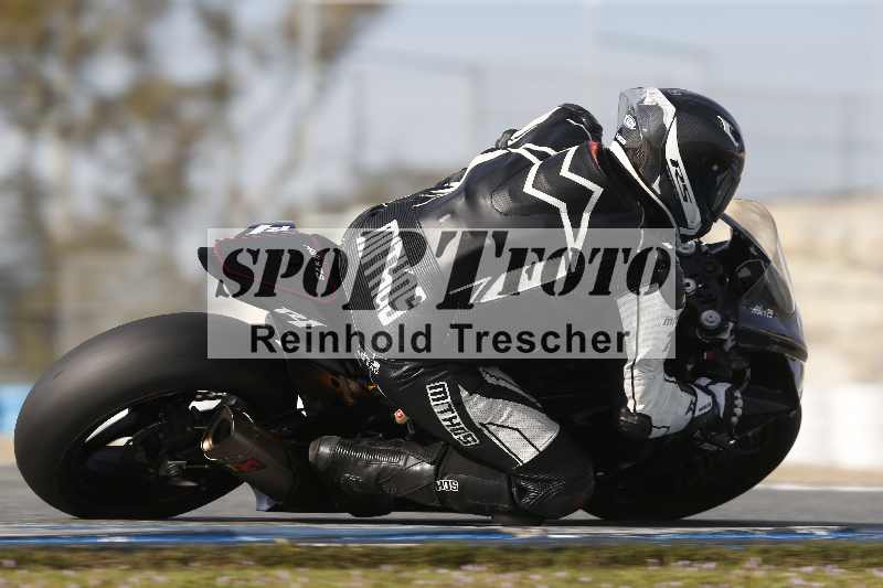 /Archiv-2024/01 26.-28.01.2024 Moto Center Thun Jerez/Gruppe schwarz-black/backside